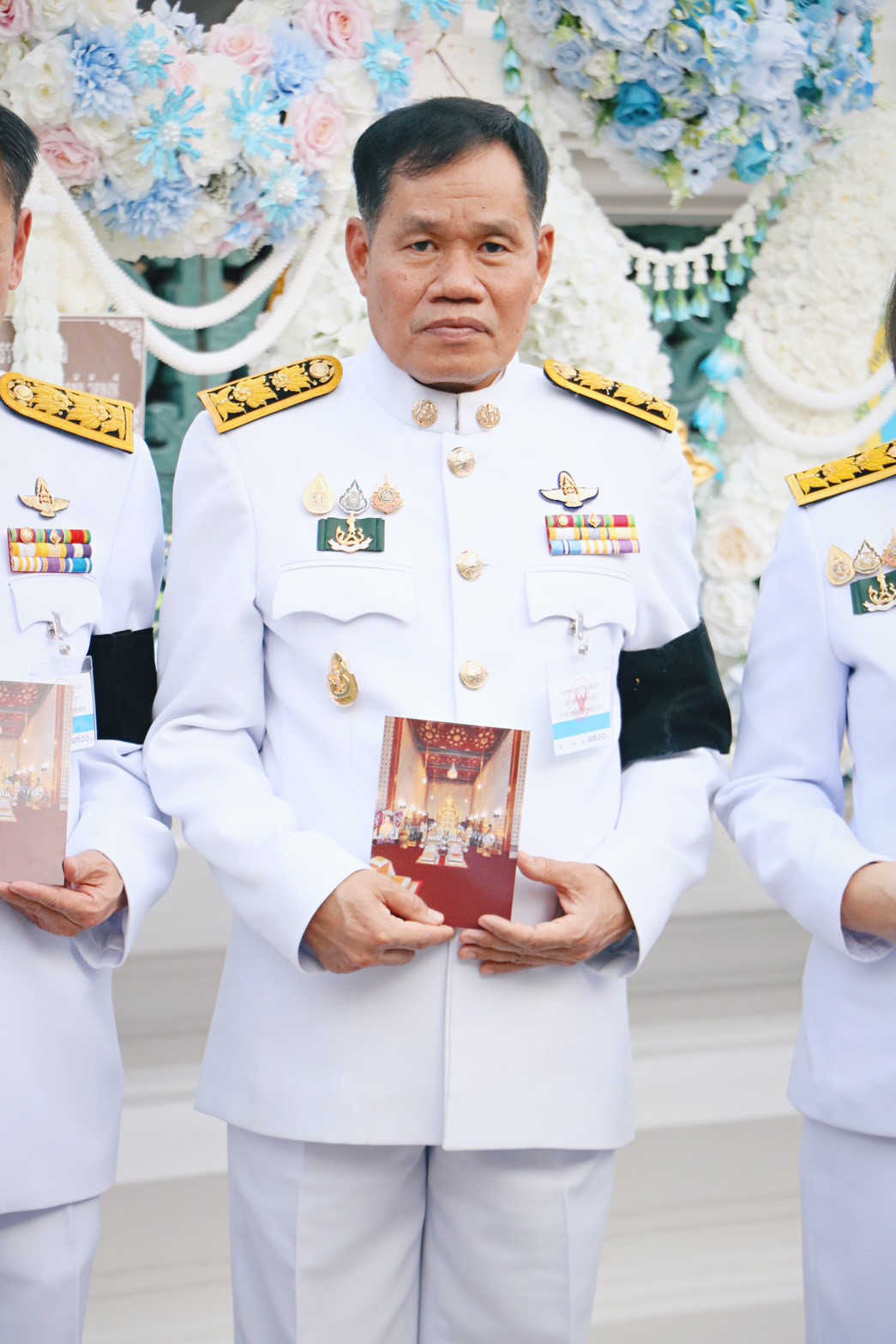title - ส.ป.ก. ร่วมพิธีวางพวงมาลาถวายราชสักการะ ในพระพิธีธรรมสวดพระอภิธรรมพระบรมศพ สมเด็จพระนางเจ้าสิริกิติ์ พระบรมราชินีนาถ พระบรมราชชนนีพันปีหลวง ณ พระที่นั่งดุสิตมหาปราสาท